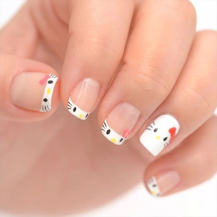 Hello Kitty Nails Y2K