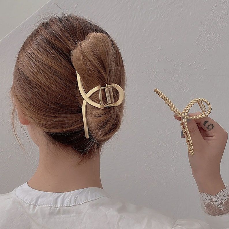 hair claw clips