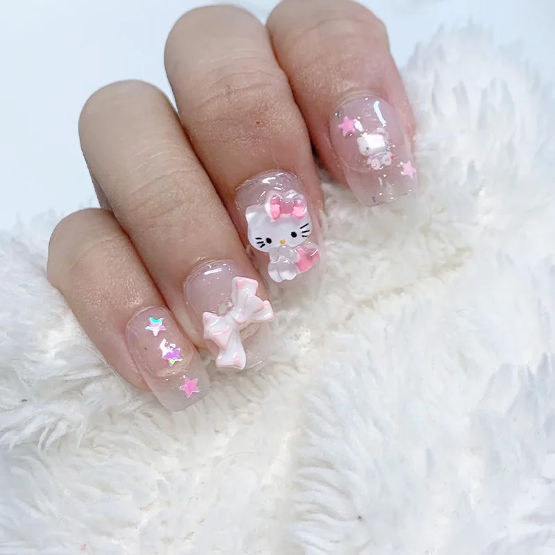 hello kitty nails