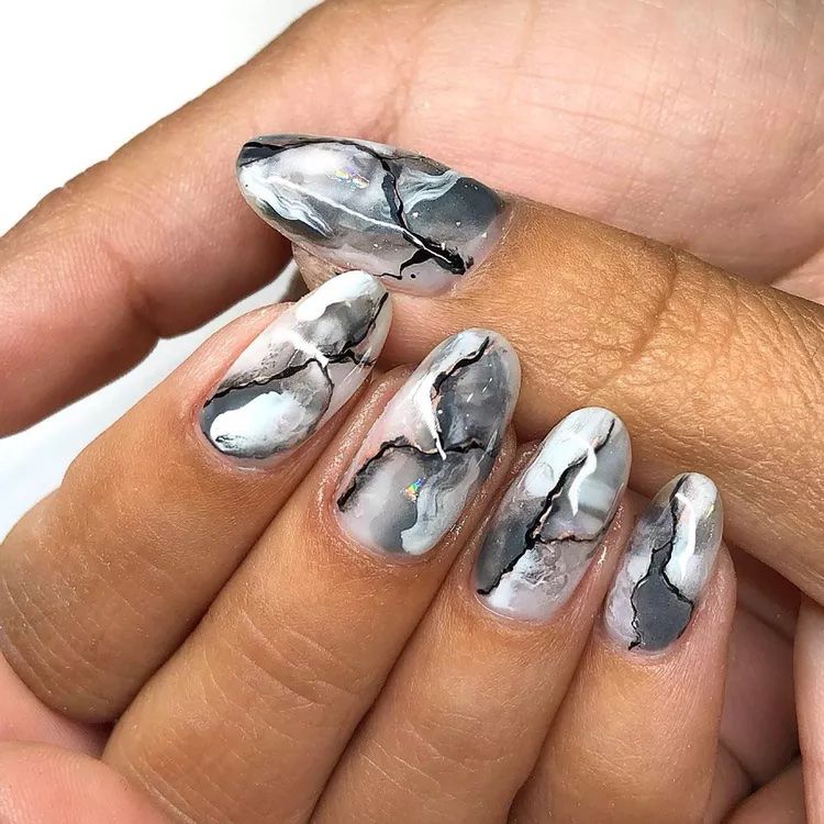 how to do marble nails