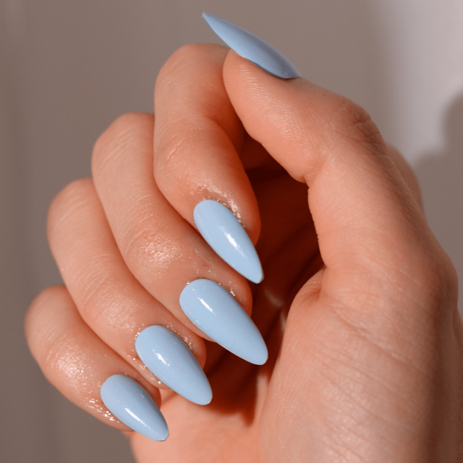 blueberry milk nails