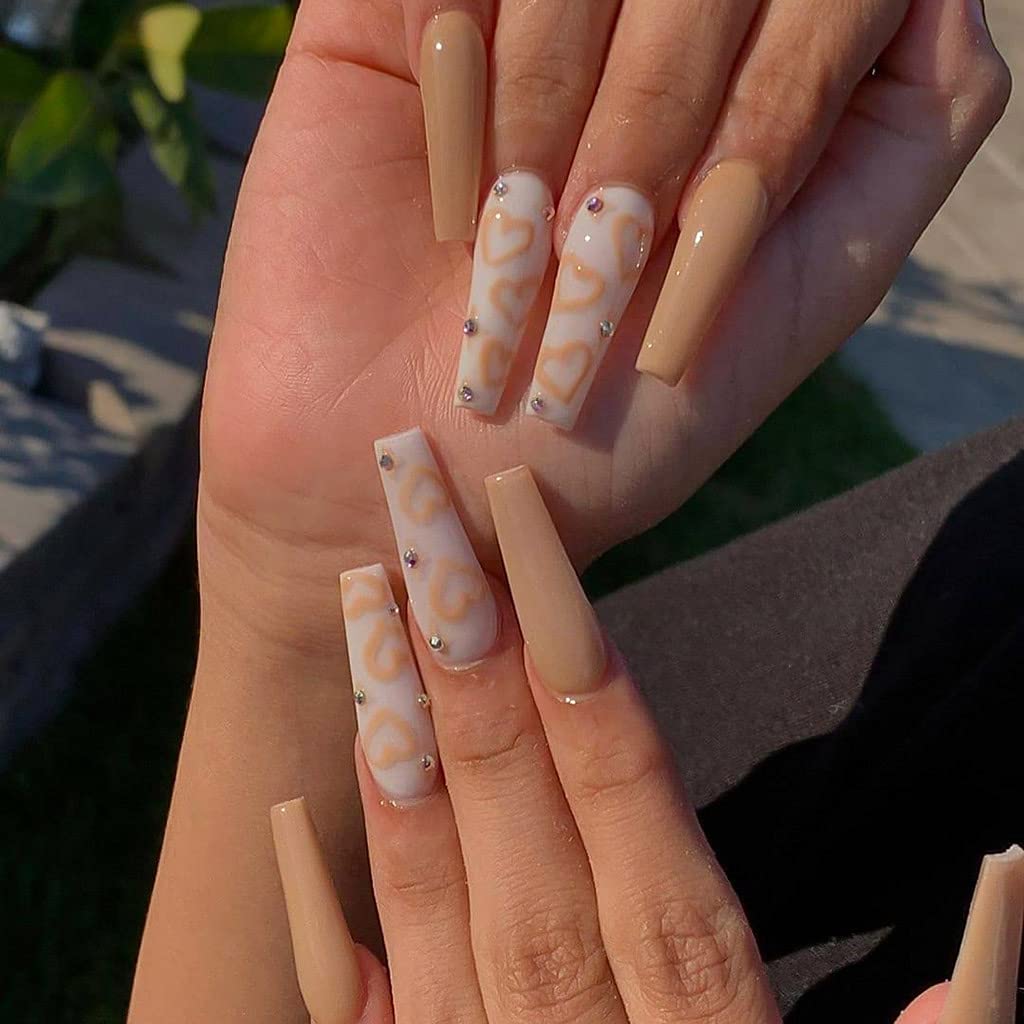 nude acrylic nails