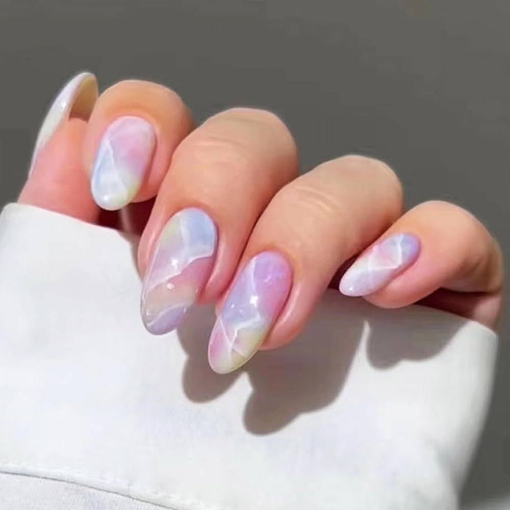 short press on nails