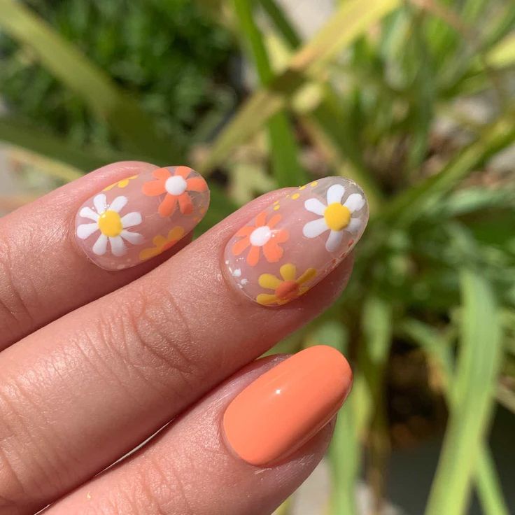 Daisy Nails